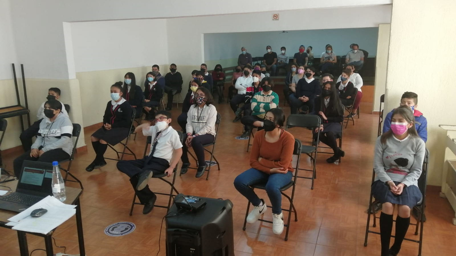TRABAJANDO POR UNA ESCUELA SEGURA